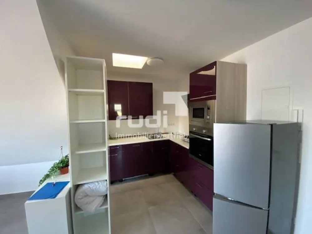 Temporary Living: Furnished 1-Room Apartment for Rent