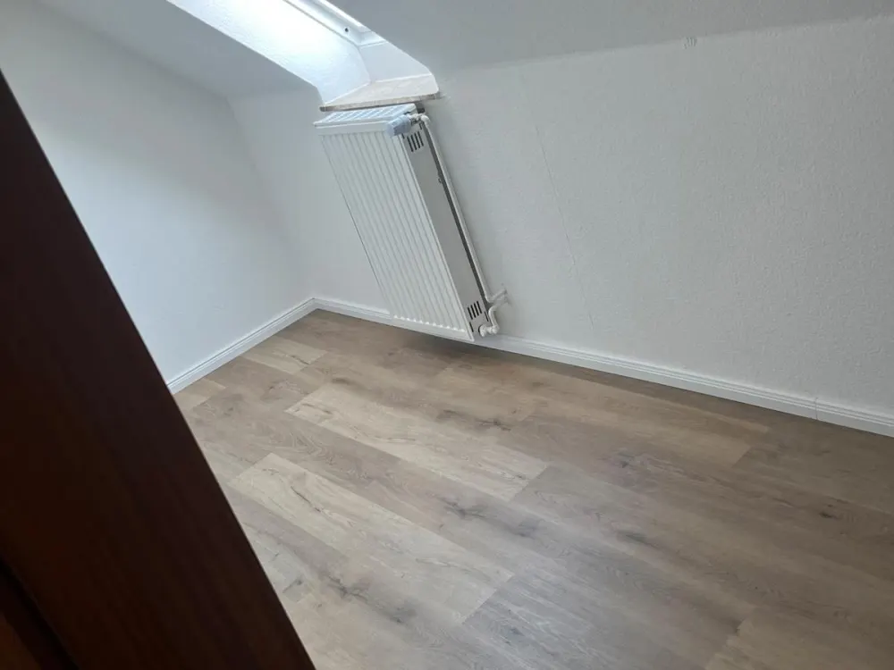 21/2 1/2 Zimmer Singel :PärchenWohnung in OHZ Nähe Bahnhofstraße.