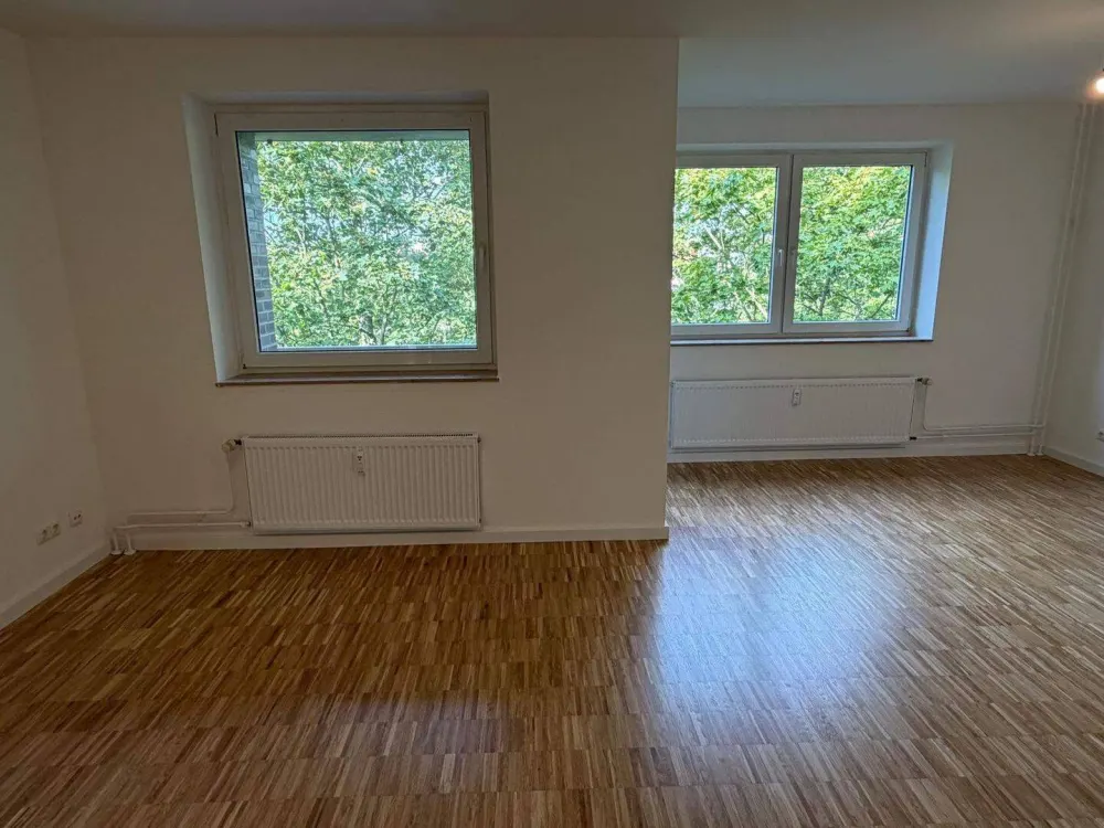 Horn: 3 Zimmer - Erstbezug nach Sanierung - Vollbad - EBK - Balkon - ab sofort oder nach Absprache