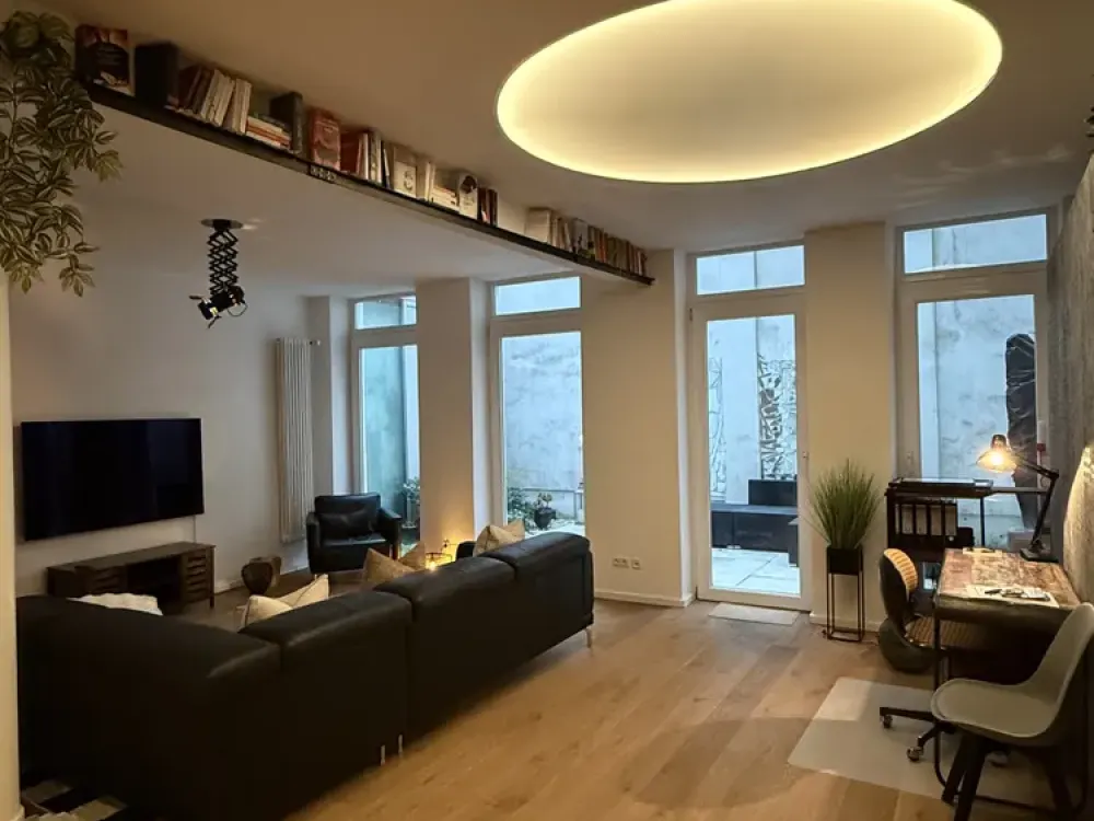 Möblierte Loftwohnung mit großer Terrasse - Pauschalmiete inkl. Nebenkosten