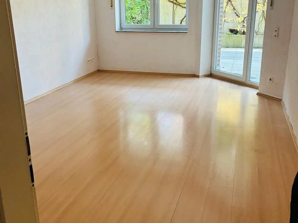 Central Apartment Frechen City, 3 Rooms, Terrace, 80sqm