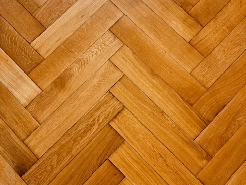 1A-Lage in der Friedrichstraße - Schöne, helle Stil-Altbau-Rarität!