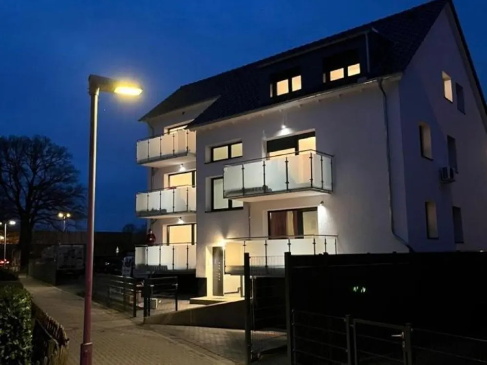 Luxuriöse 3 Zimmer-Wohnung (1.OG) nach KFW-Standard saniert