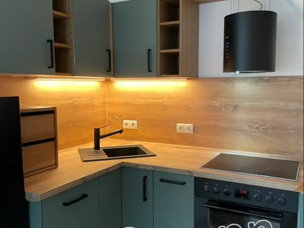 Wonderful 3-Room Apartment First Occupancy After Renovation