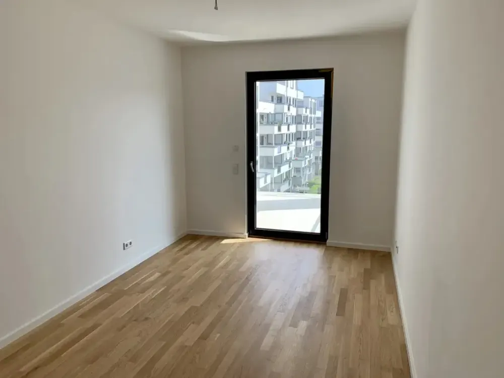Exklusive 4-Zimmer Wohnung mit Balkon und EBK