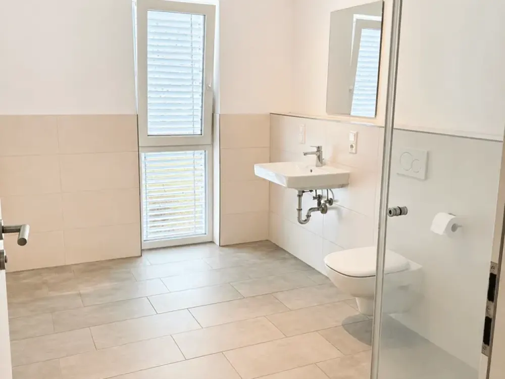 Exceptional 2-Room Apartment with High-Quality Features