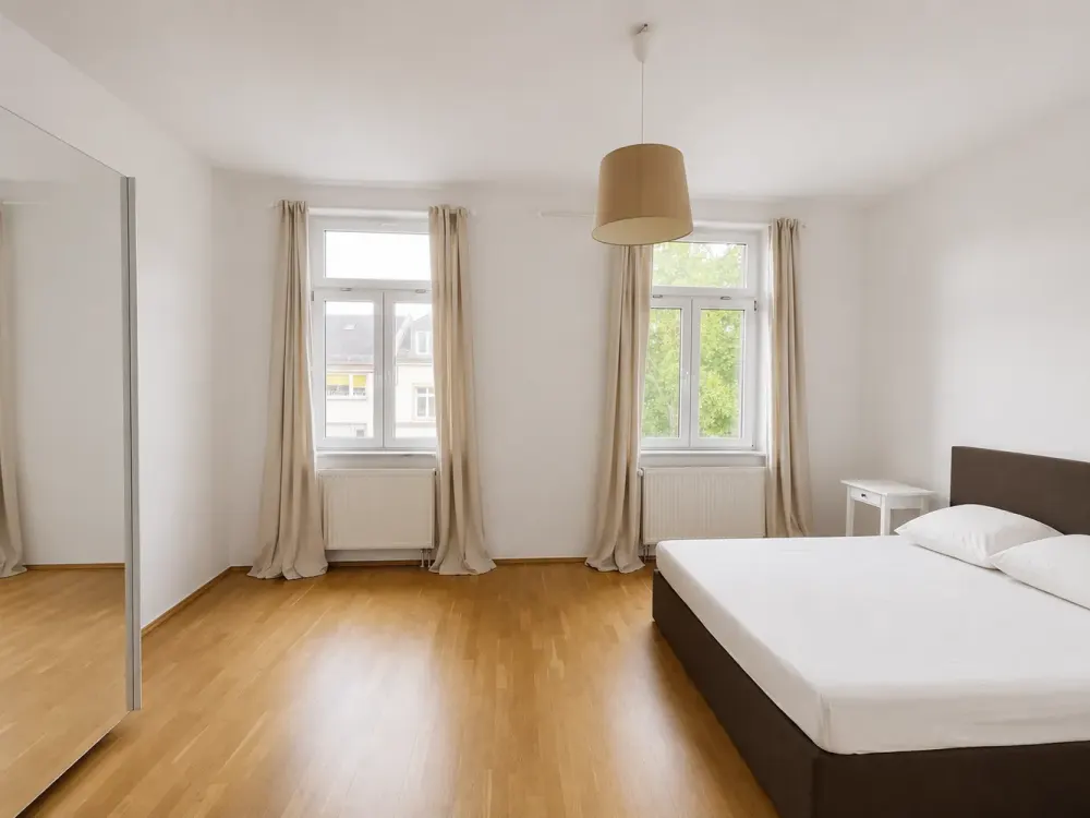 Toplage*150 qm Maisonette-DG-Wohnung*5,5 Zimmer*EBK*2 Bäder* G-WC*2 Balkone*Skylineblick*Stellplatz*