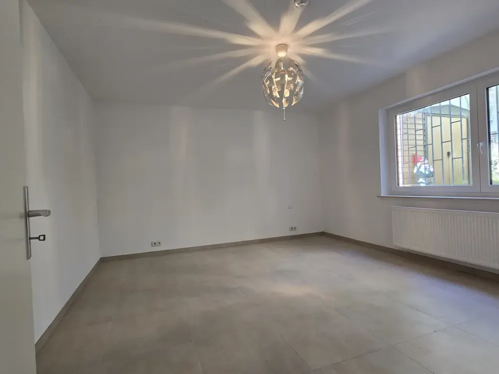 Spacious 2-Room Ground Floor Apartment, In the Heart of Bad Homburg v.d. Höhe