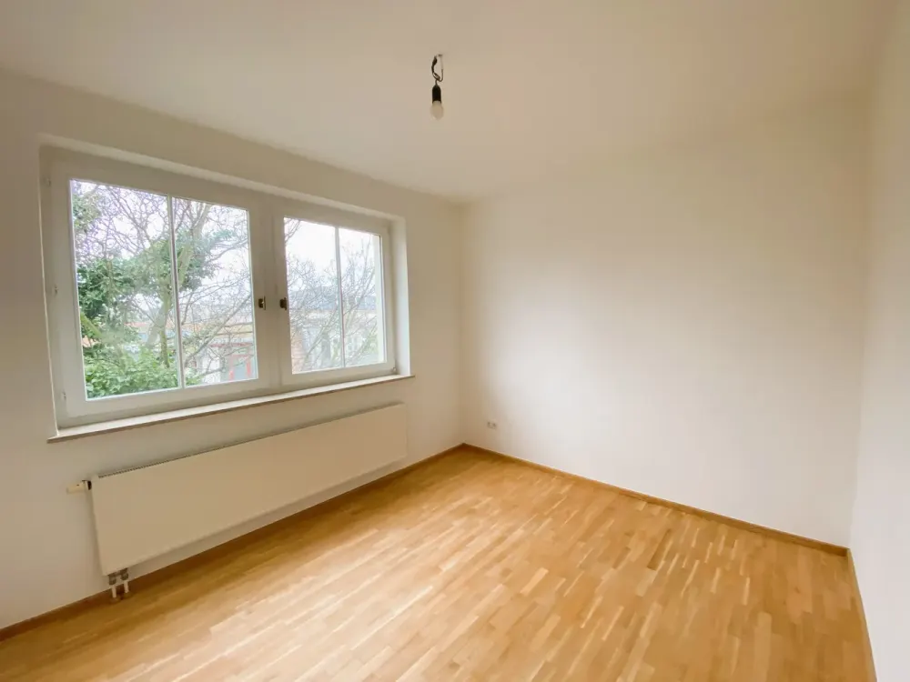 Exklusive 5-Raum-Wohnung im Waldstraßenviertel