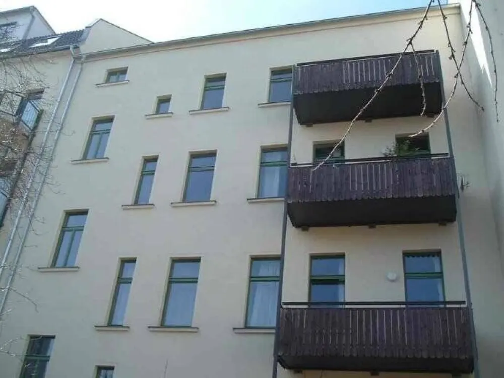 Großzügige 4-Raum Wohnung mit Dachterrasse, Zentrum West
