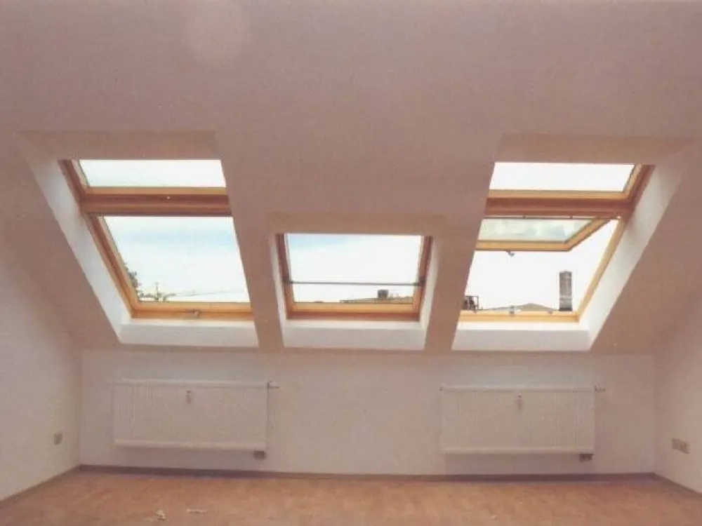 Großzügige 4-Raum Wohnung mit Dachterrasse, Zentrum West