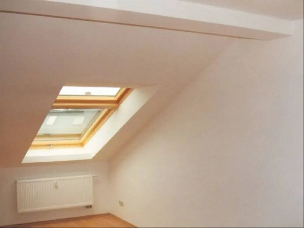 Großzügige 4-Raum Wohnung mit Dachterrasse, Zentrum West