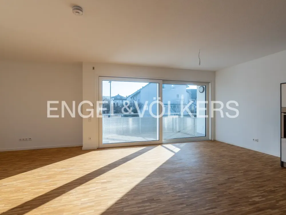 Modern 4-Room New-Build Apartment with South-Facing Balcony in First Occupancy!