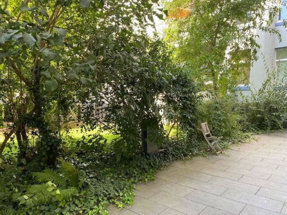 HENSCHEL IMMOBILIEN - SIE WOLLEN AUßERGEWÖHNLICHE MAISONETTE MIT KLIMAANLAGE IN DER SÜDSTADT