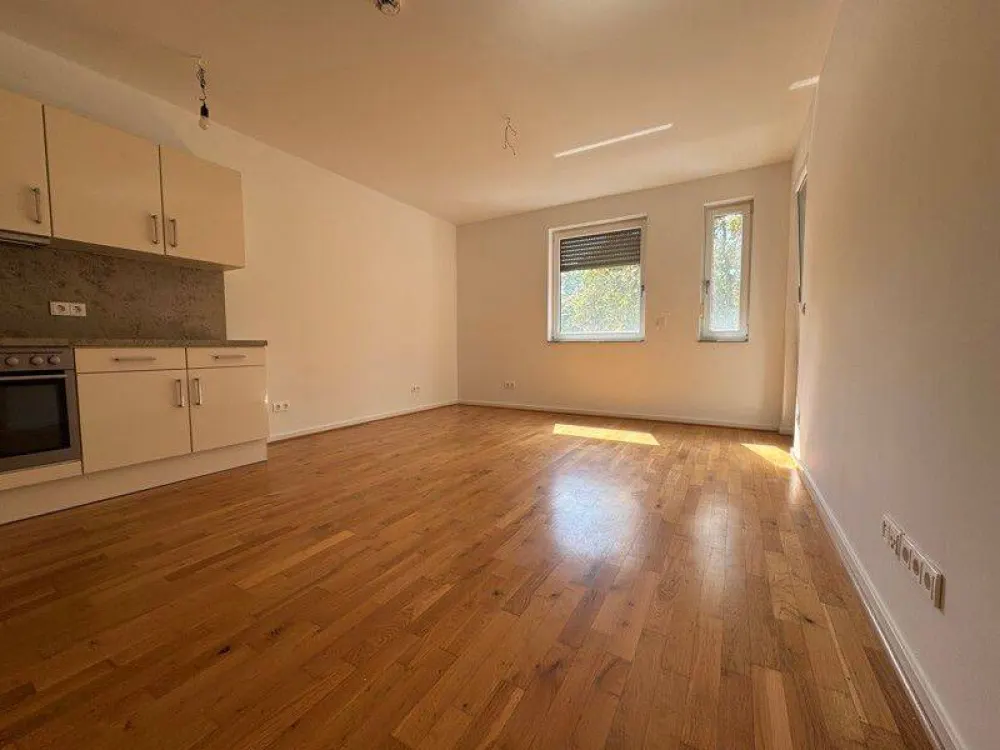 2-Raum-Wohnung in optimaler Lage inkl. EBK, Loggia und Duschbad