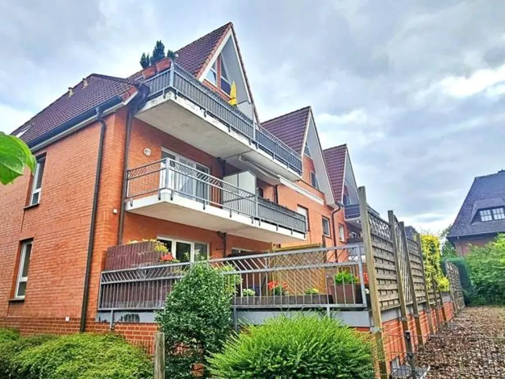 Alt- Stuhr TOP 3 Zi Wohnung mit Sonnenbalkon & Lift im Haus - Modern ruhig u. gepflegt