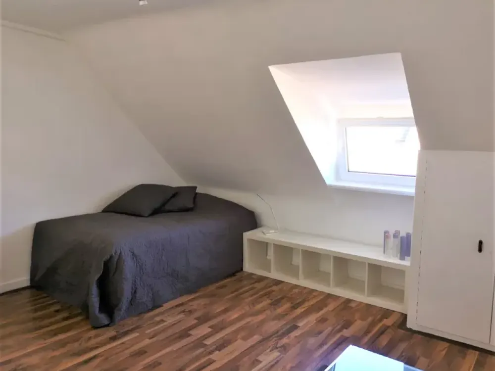 MÖBLIERTE WOHNUNG -01.09.- in BOCKUM inkl. W-LAN