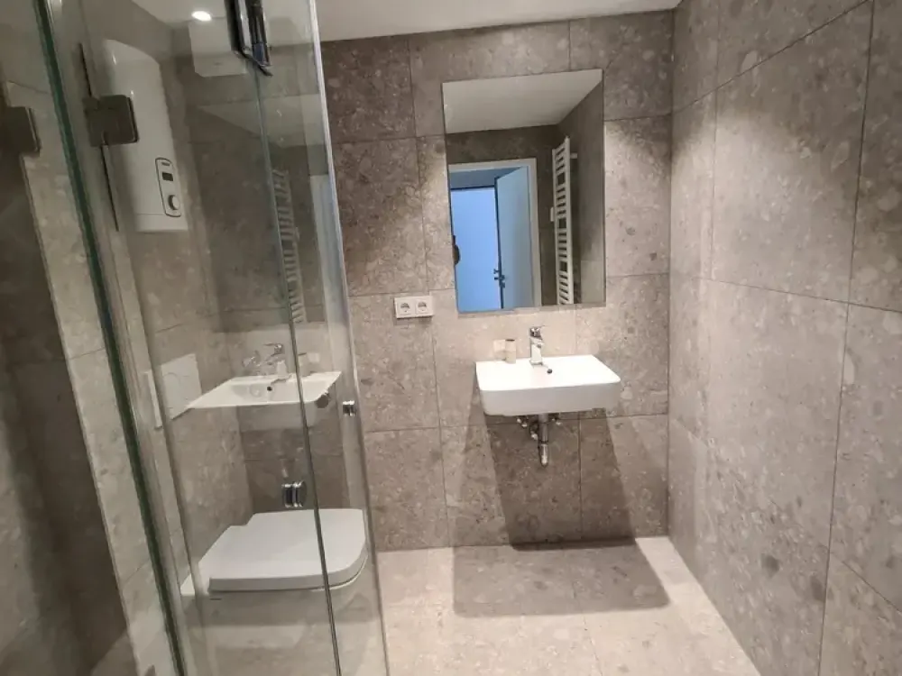*Seltene Gelegenheit* 2-ZIMMER-WOHNUNG IM BELGISCHEN VIERTEL