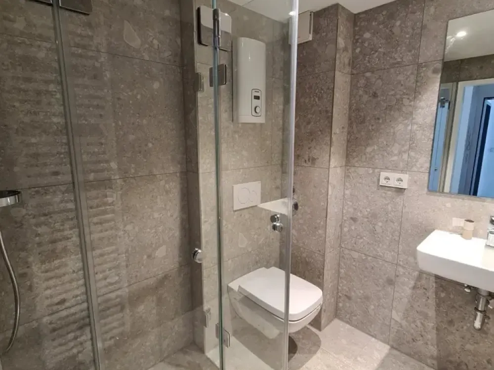 *Seltene Gelegenheit* 2-ZIMMER-WOHNUNG IM BELGISCHEN VIERTEL