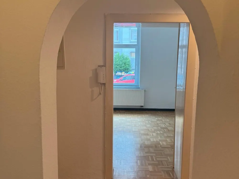 3 Zimmer Wohnung 65m2 + 50m2 Terrasse/ Gart- Hannover Linden-Nord