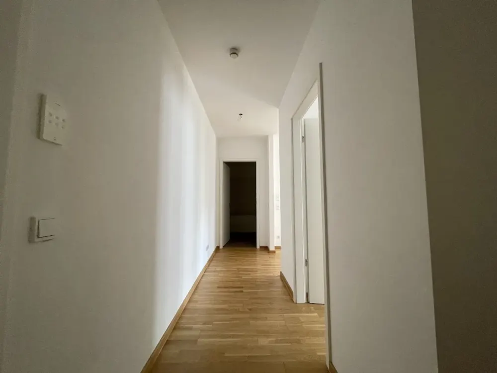 2-Zimmerwohnung mit Parkett sucht Nachmieter!