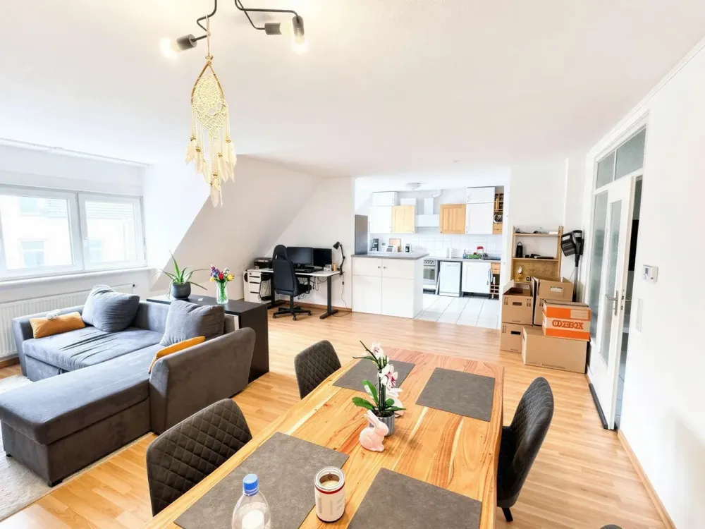Modern 2-Room Studio Apartment