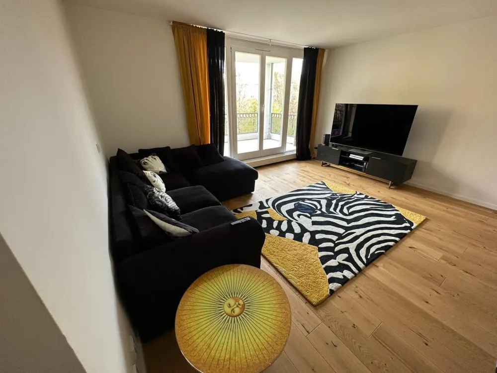 Luxus möblierte 3-Zimmer Whg. Moosach | Balkon | Garage | 1A Lage