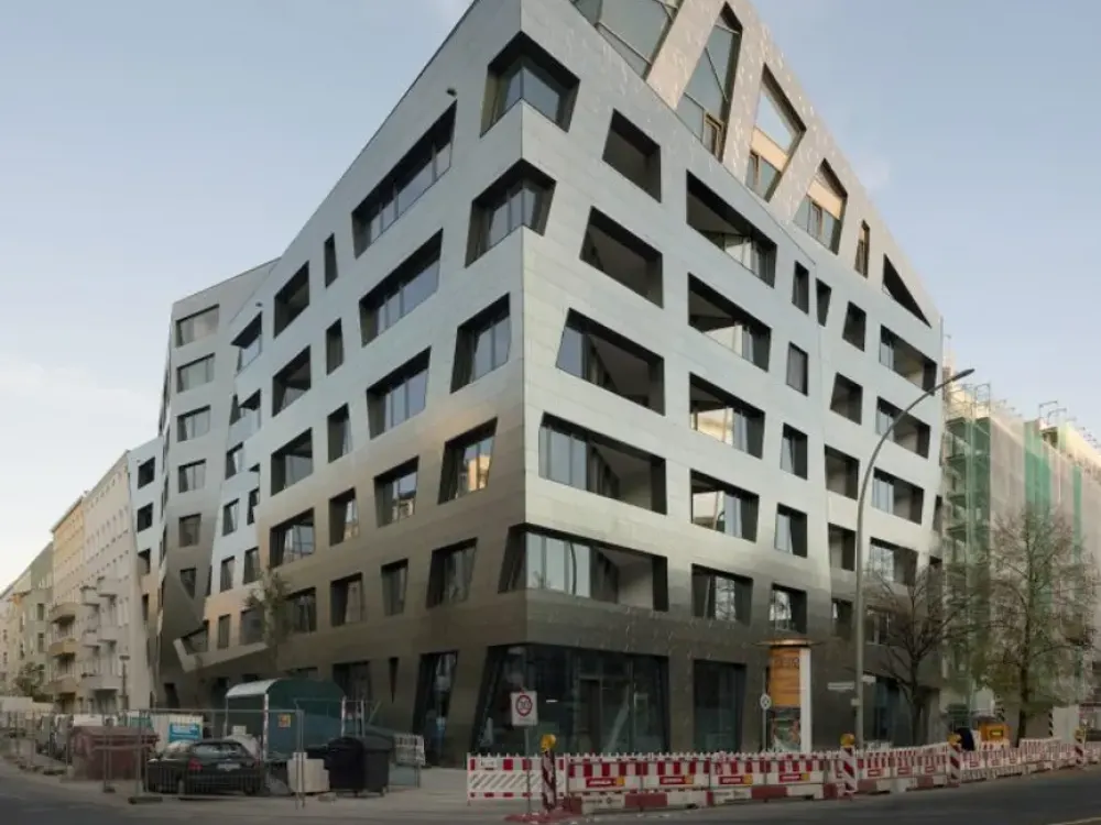 شقة فاخرة بغرفتين في مجمع Sapphire المرموق من تصميم Daniel Libeskind، برلين - ميتة