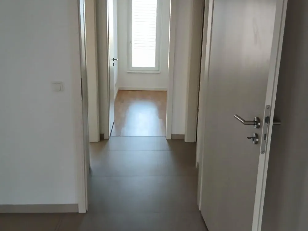 Moderne, schicke 3-Zimmer Wohnung mit tollem Südbalkon direkt am Alex (8302 38)
