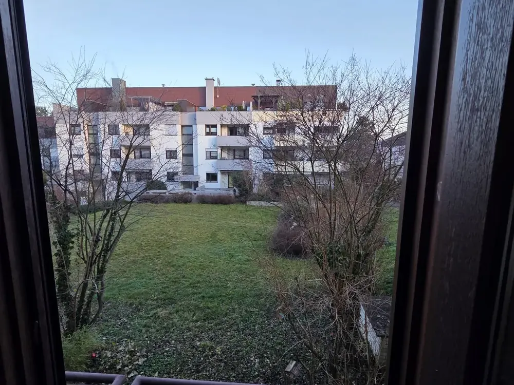 Frisch renovierte 1-Zi. Wohnung mit Balkon