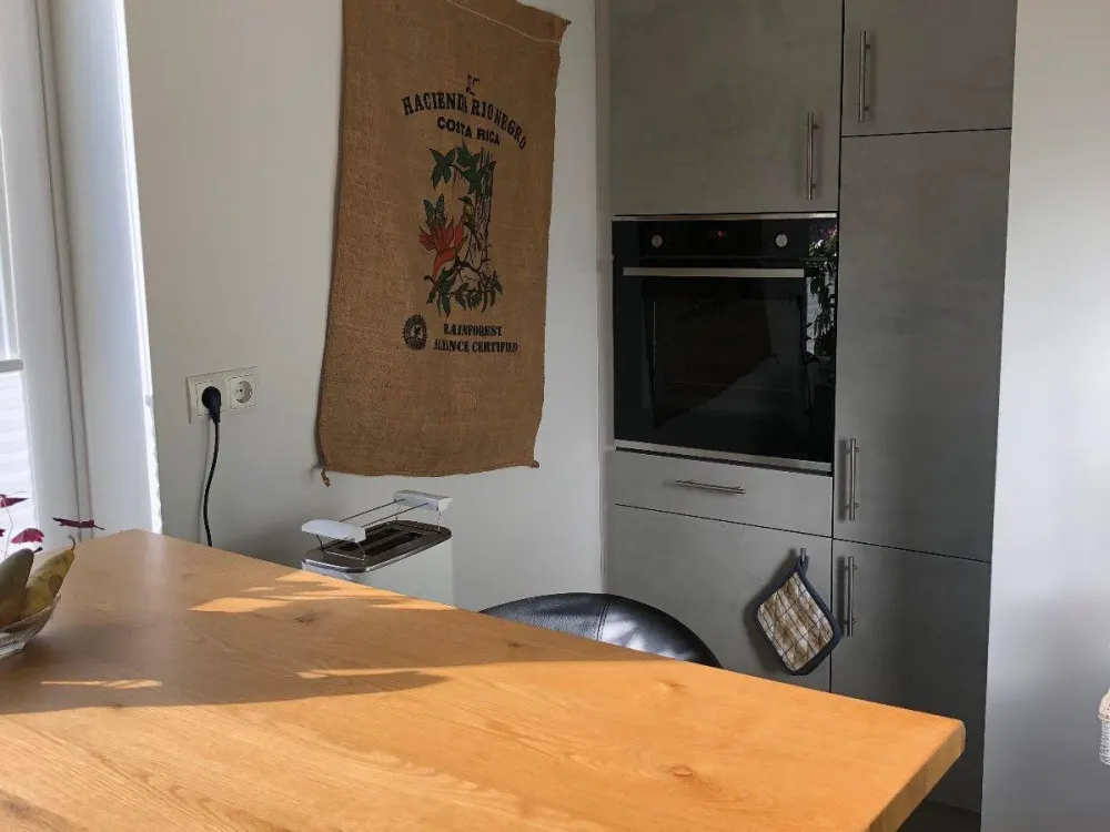 Kernsanierte 3 Zimmer-Wohnung in Peterswerder