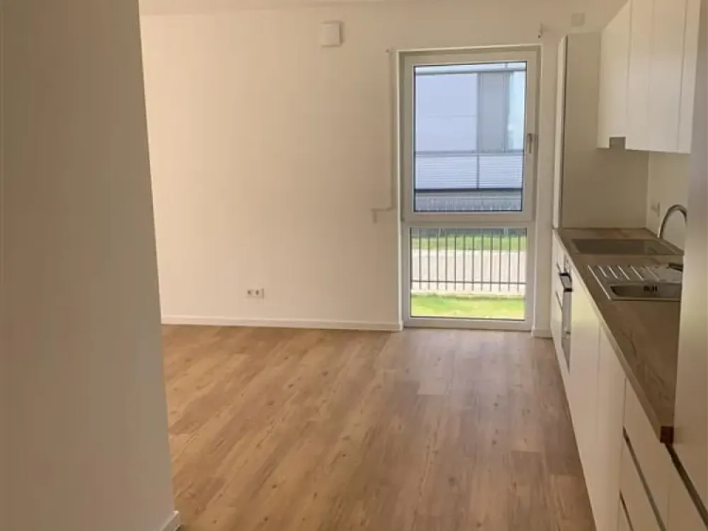 5-Zimmer-Wohnung im Erdgeschoss inkl. Einbauküche, Balkon und 2 Badezimmern