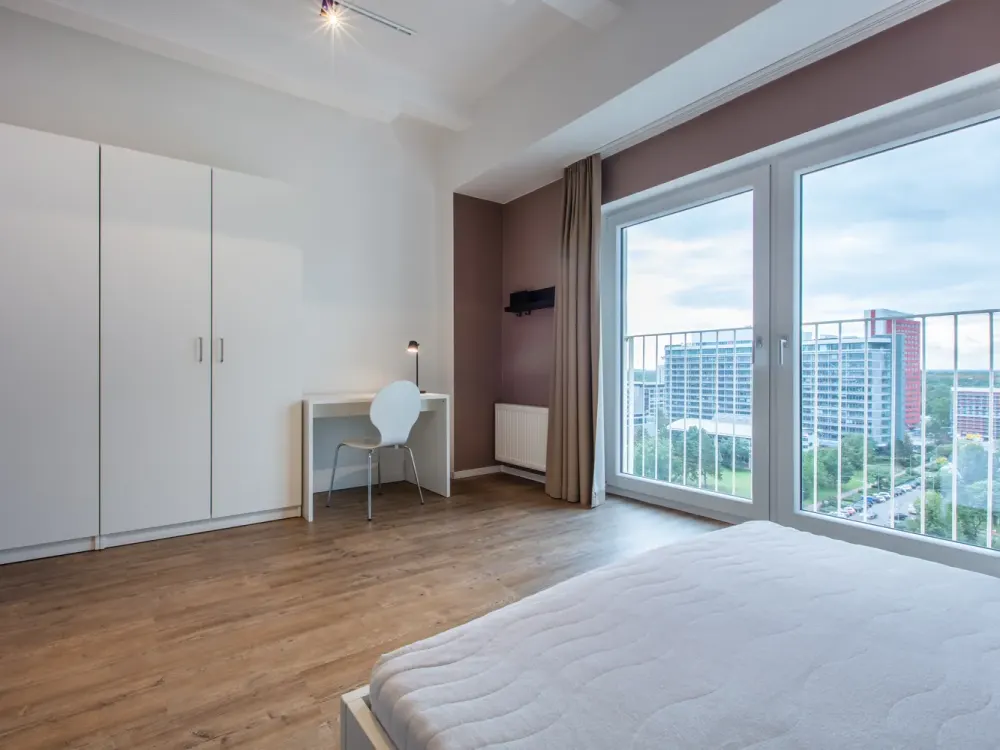 Möblierte 2-Zimmer Wohnung mit Fitness, Wifi, Lounge & Dachterrasse