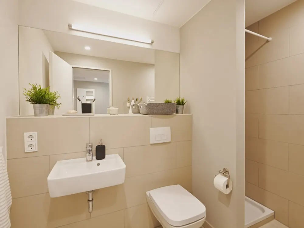 Möblierte 2-Zimmer Wohnung mit Fitness, Wifi, Lounge & Dachterrasse