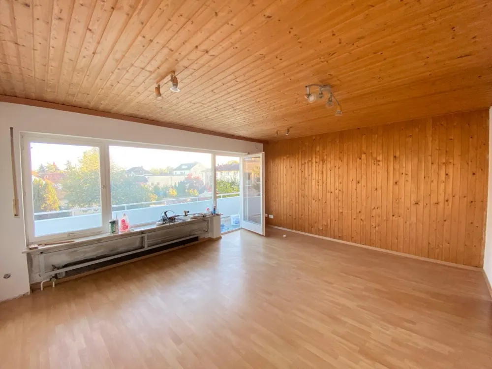 Renovierte 3-Zi-Wohnung mit Balkon und Einbauküche in Nürnberg