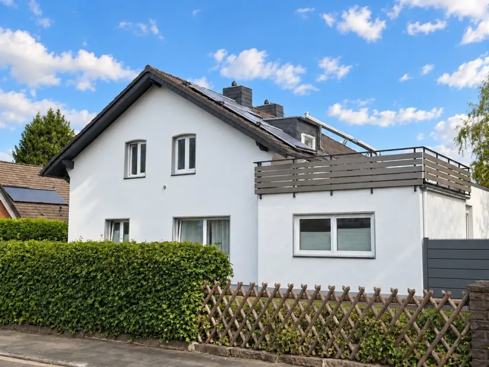 Göttersiedlung trifft Dachgeschoss mit Süd-Terrasse