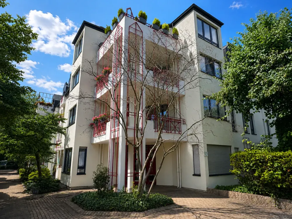 Citynah & barrierearm: Helle 2-Zimmer-Wohnung mit Balkon und Aufzug