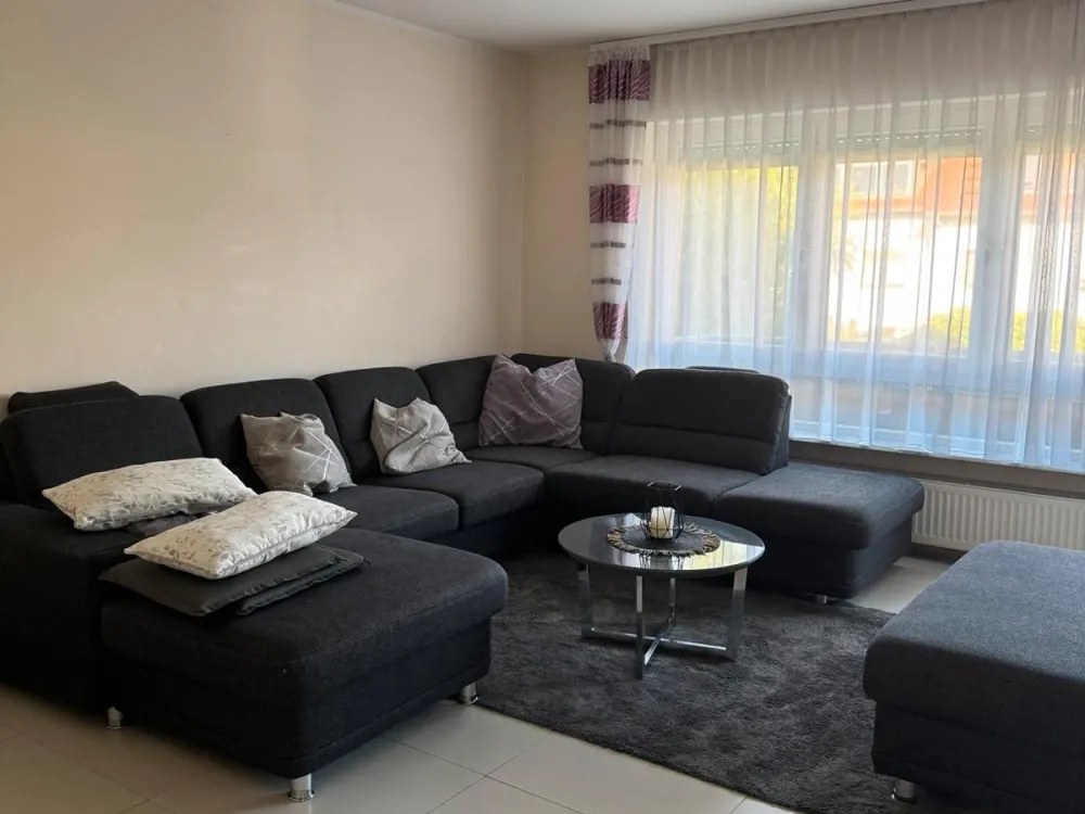 Maisonette-Wohnung mit Kamin und 2 Balkonen in Erzhausen