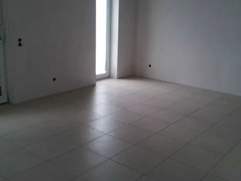 3-Zimmer-Maisonette-Wohnung mit Terrasse in zentraler Lage
