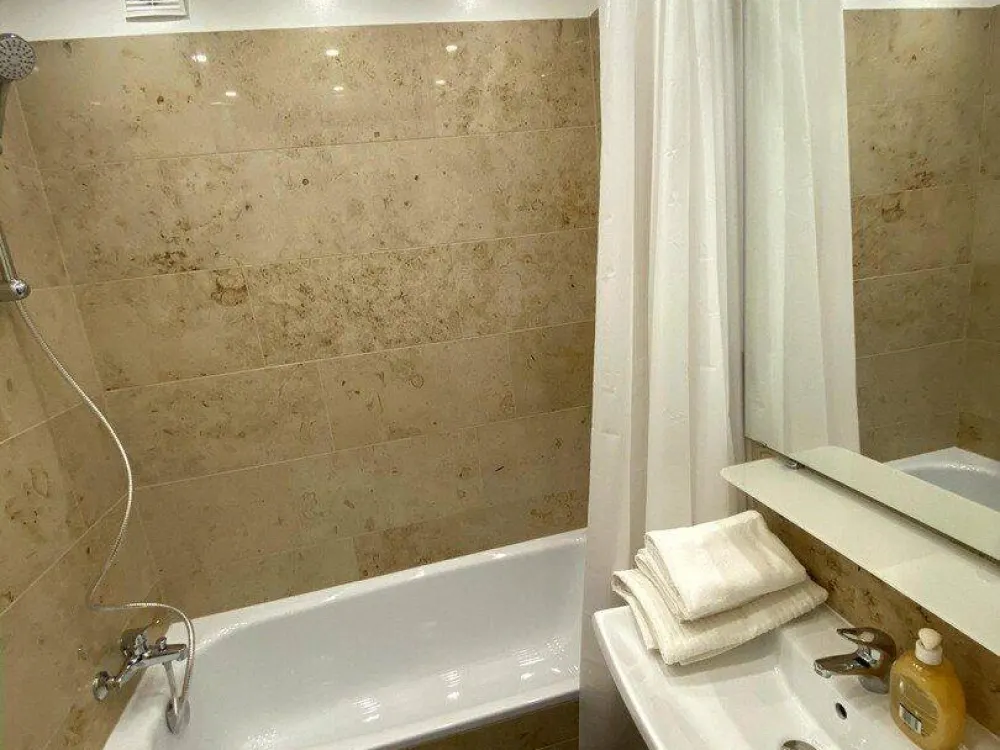 Schöne Single Wohnung (möbliert) nähe Hauptbahnhof