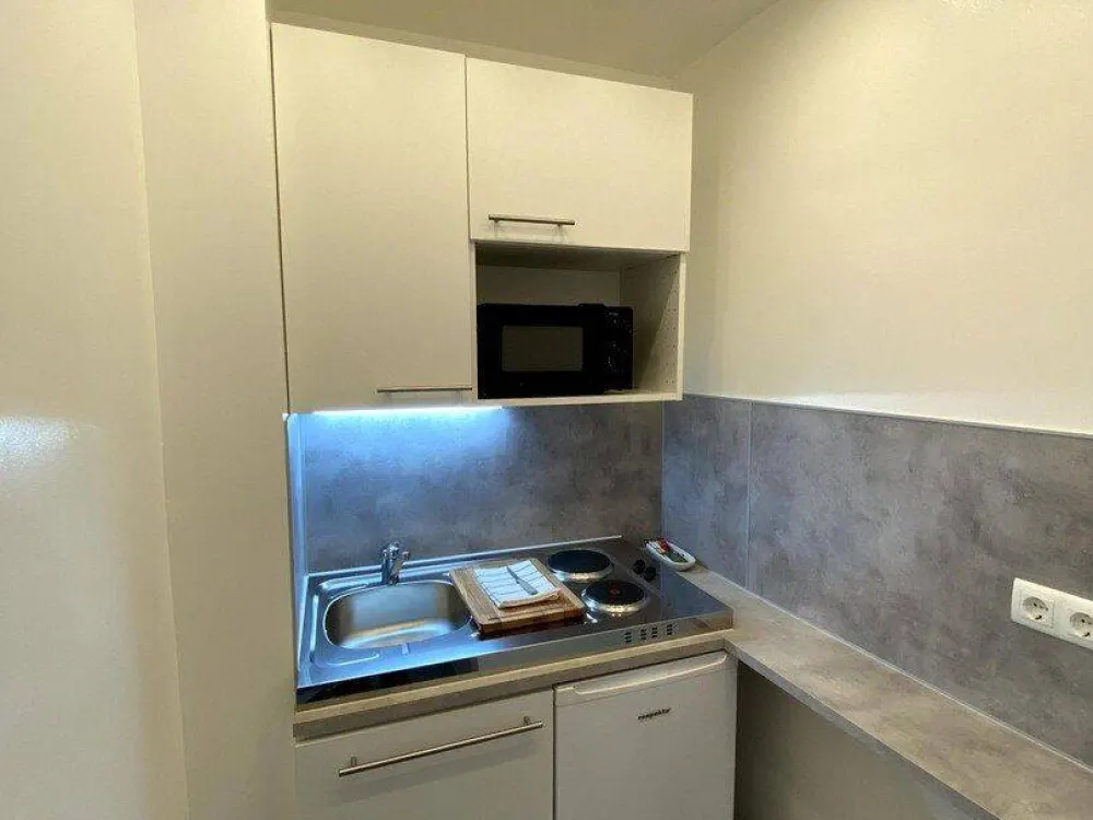Schöne Single Wohnung (möbliert) nähe Hauptbahnhof