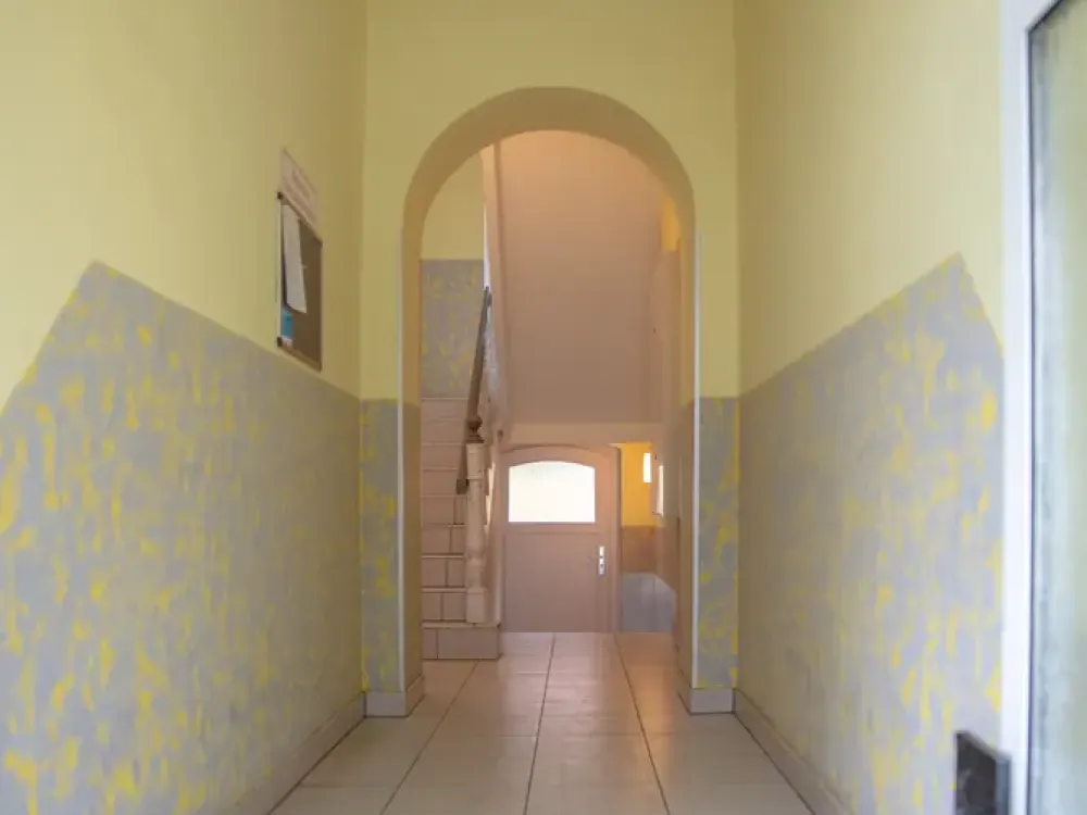 SCHICKes & HELLes DACHgeschoss_PIFFiger Grundriss_Tageslichtbad_Gäste-WC_HBF 7 Min.