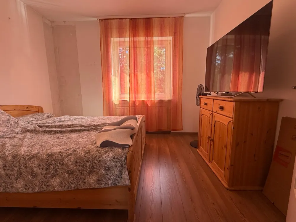 Helle Wohnung mit Balkon und Garage!