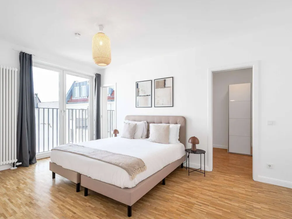 Wunderschöne 3-Zimmer Wohnung in Mitte - voll möbliert