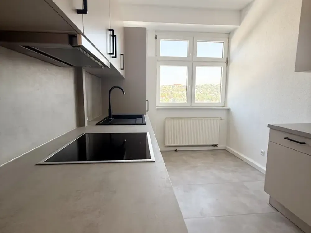 Vollmodernisierte Altbau-Wohnung am Westbahnhof mit EBK