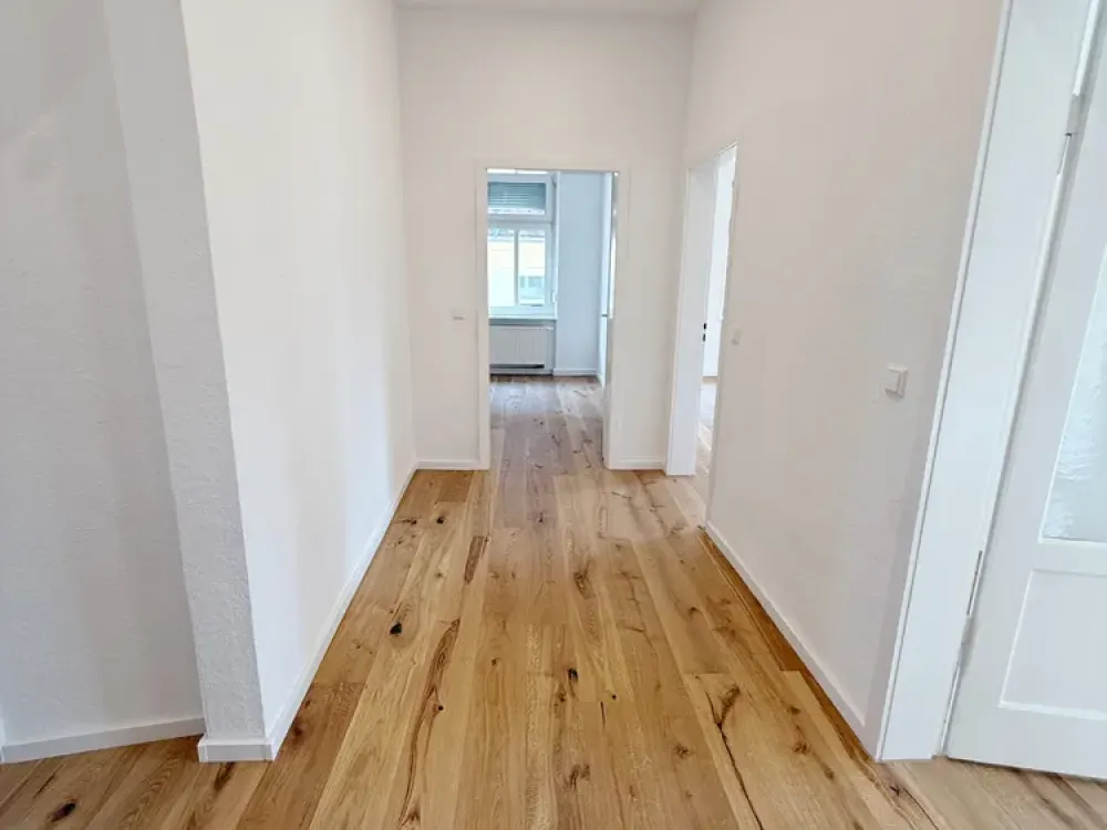 Vollmodernisierte Altbau-Wohnung am Westbahnhof mit EBK