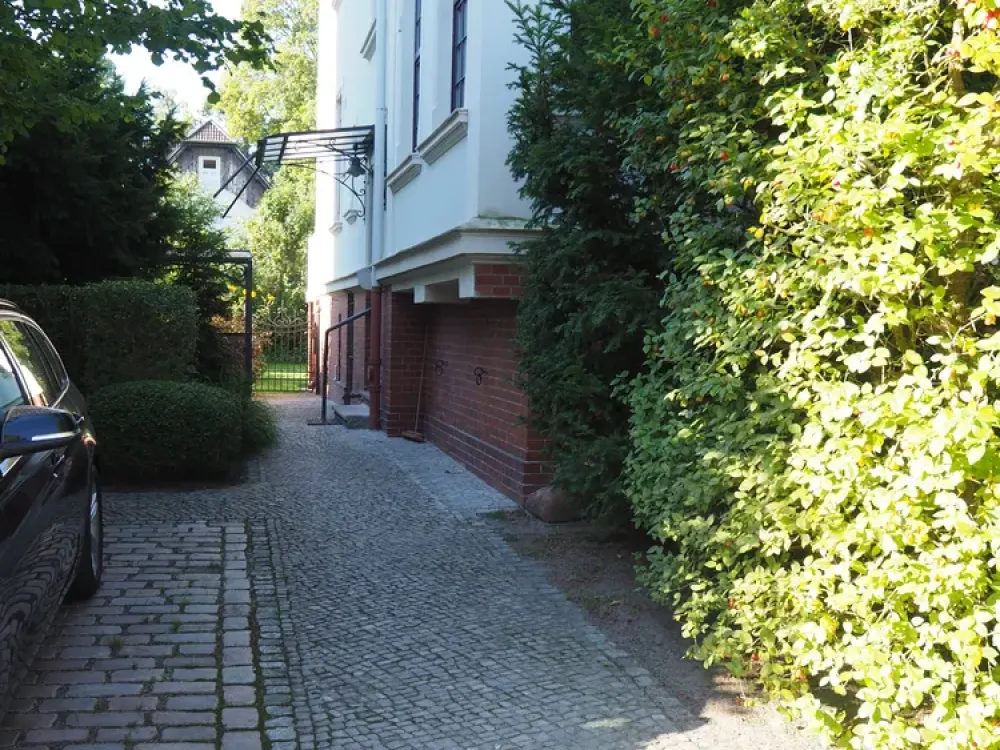 Erstbezug nach Sanierung, Souterrainwohnung im Altbau