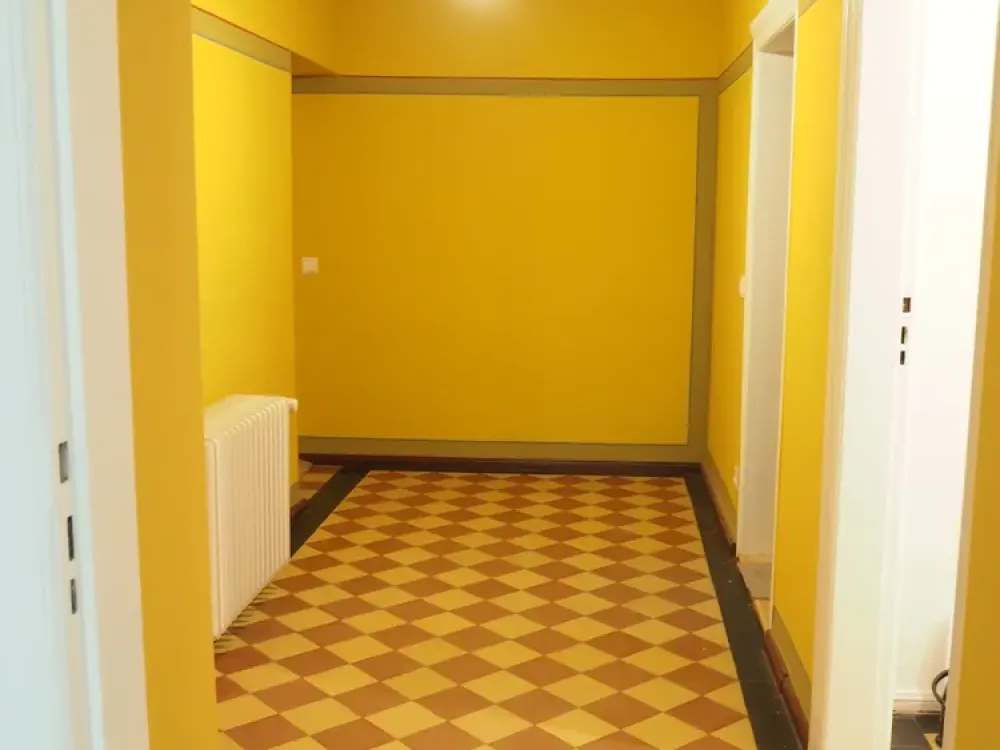 Erstbezug nach Sanierung, Souterrainwohnung im Altbau
