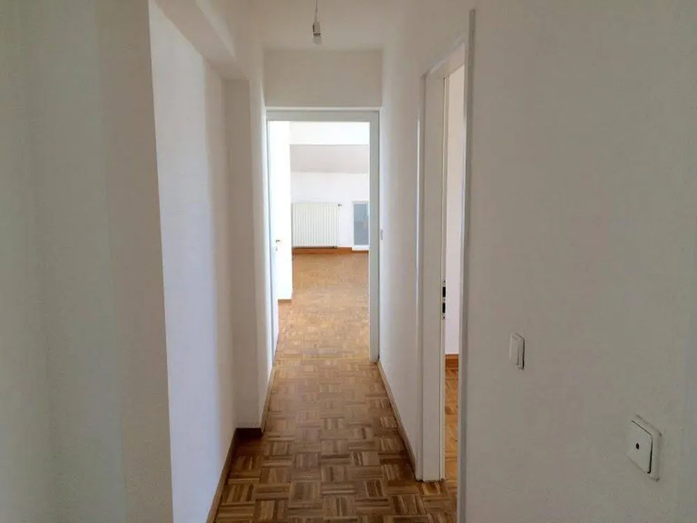 BEFRISTET DG Maisonette in Top Lage Marienstr. 10117
