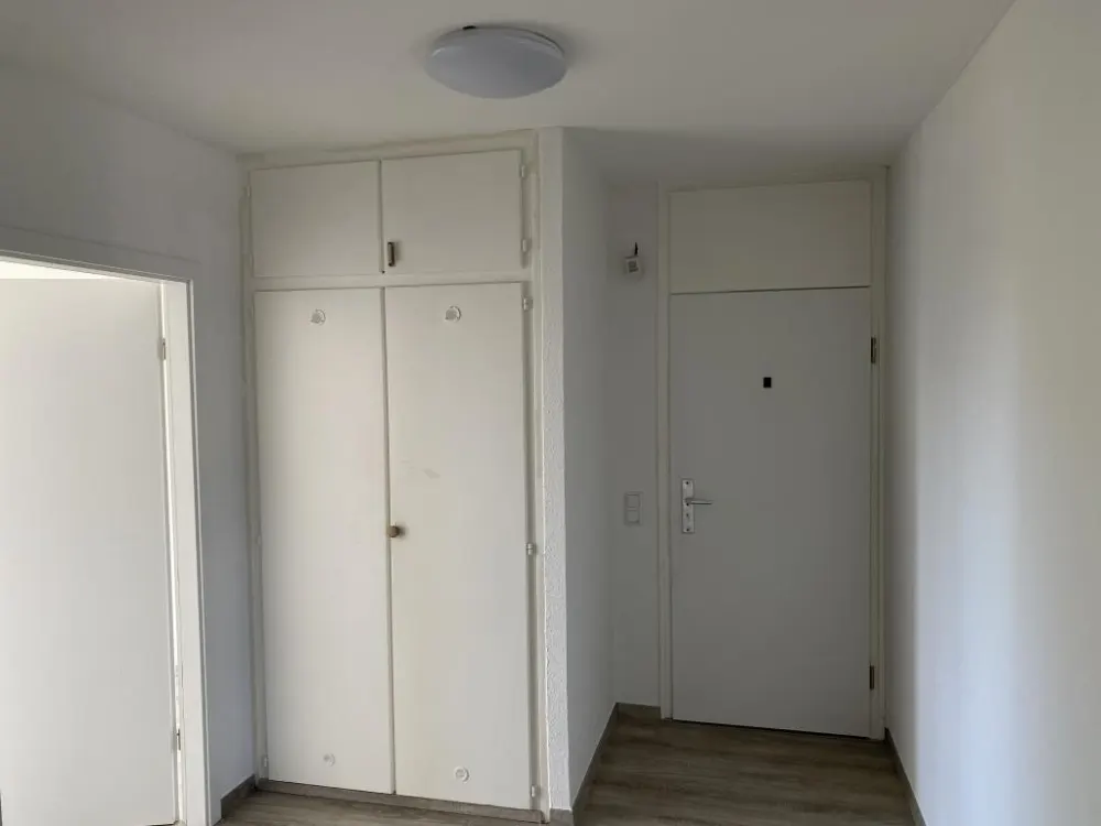 Helle 3-Zimmer-Wohnung mit modernem Duschbad in Monheim